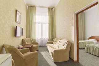 Гостиница Золотая Бухта Калининград Улучшенный двухместный номер с 2 отдельными кроватями-1